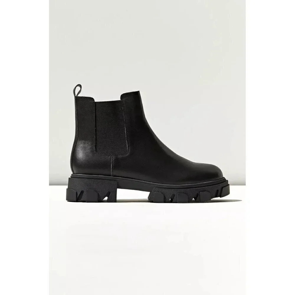 Urban Outfitters Lorenzo Chunky Chelsea Boot Women’s 10 - Picture 2 of 8